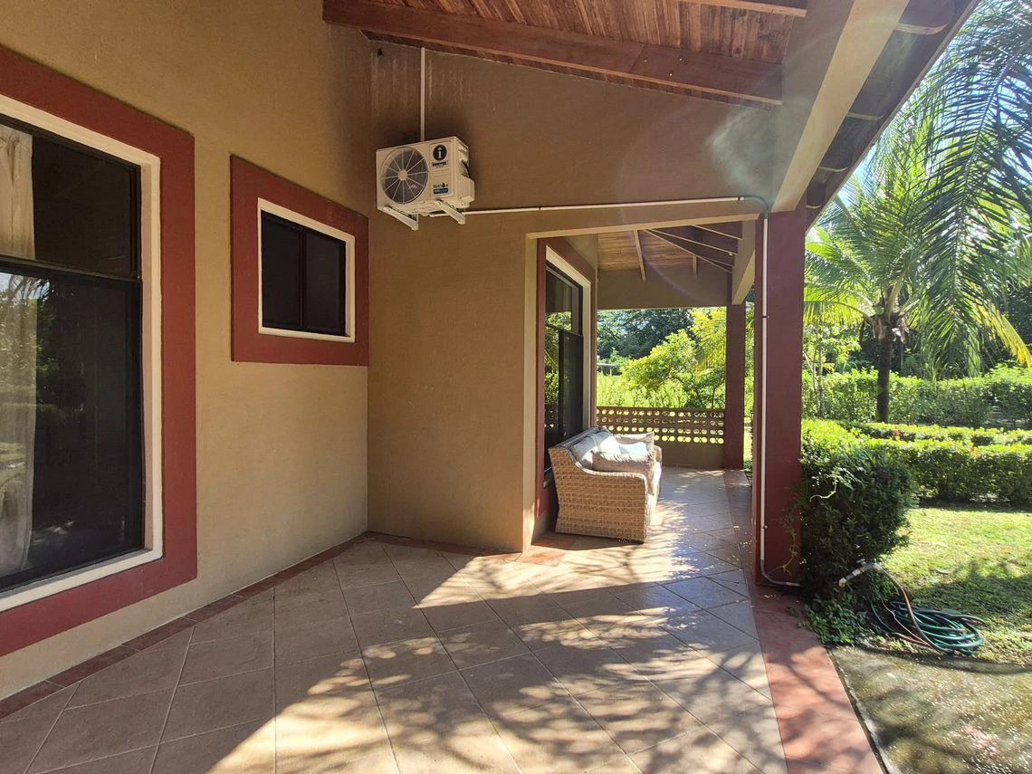 Casa Ora: Price Reduction - Charming Renovated Home with Expansion Potential, Close to All Amenities. - Gallery image 7