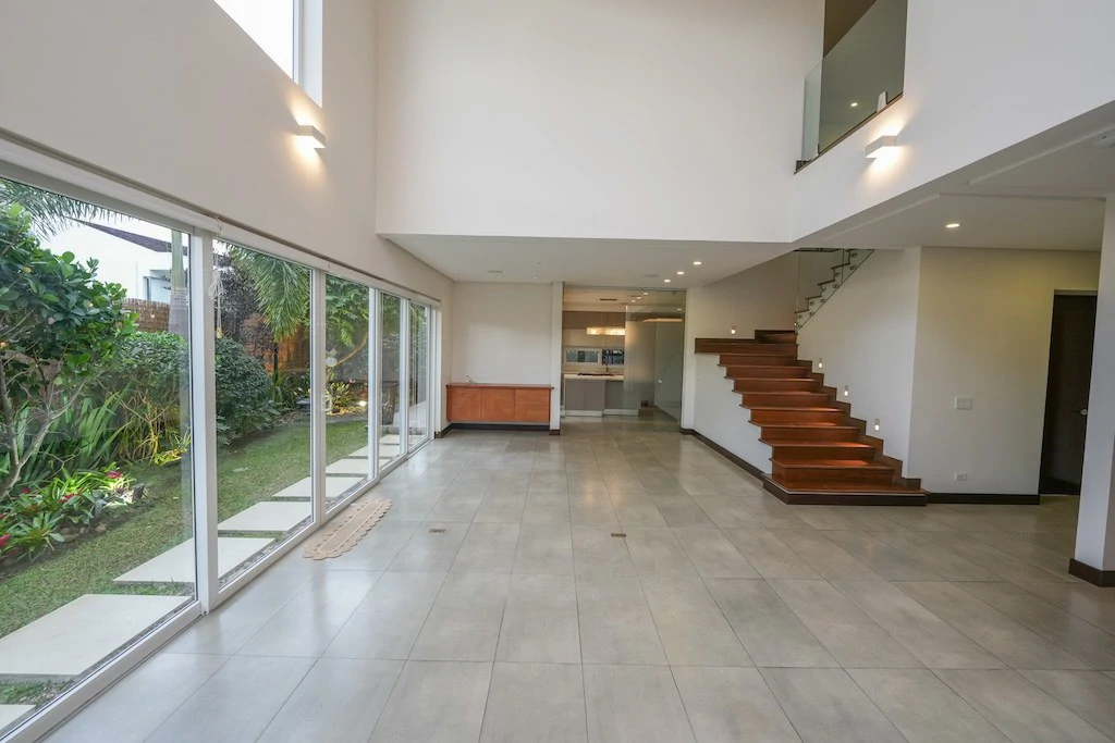 Casa de 4 Habitaciones en Condominio Villamont, Santa Ana Centro: House For Sale in Santa Ana - Gallery image 5