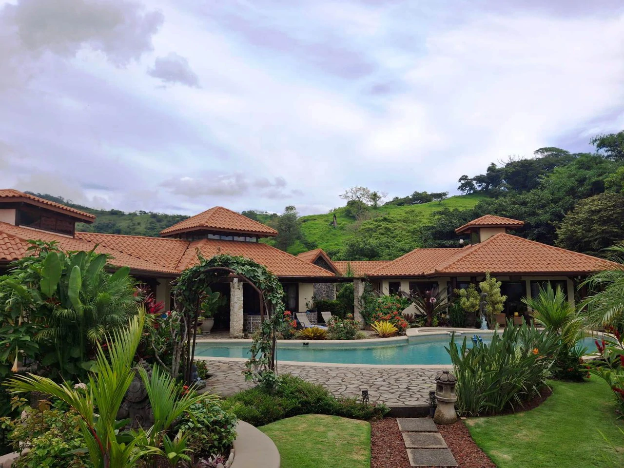 Bali Estate: Indonesia Inspired Luxury Estate - Gallery image 37