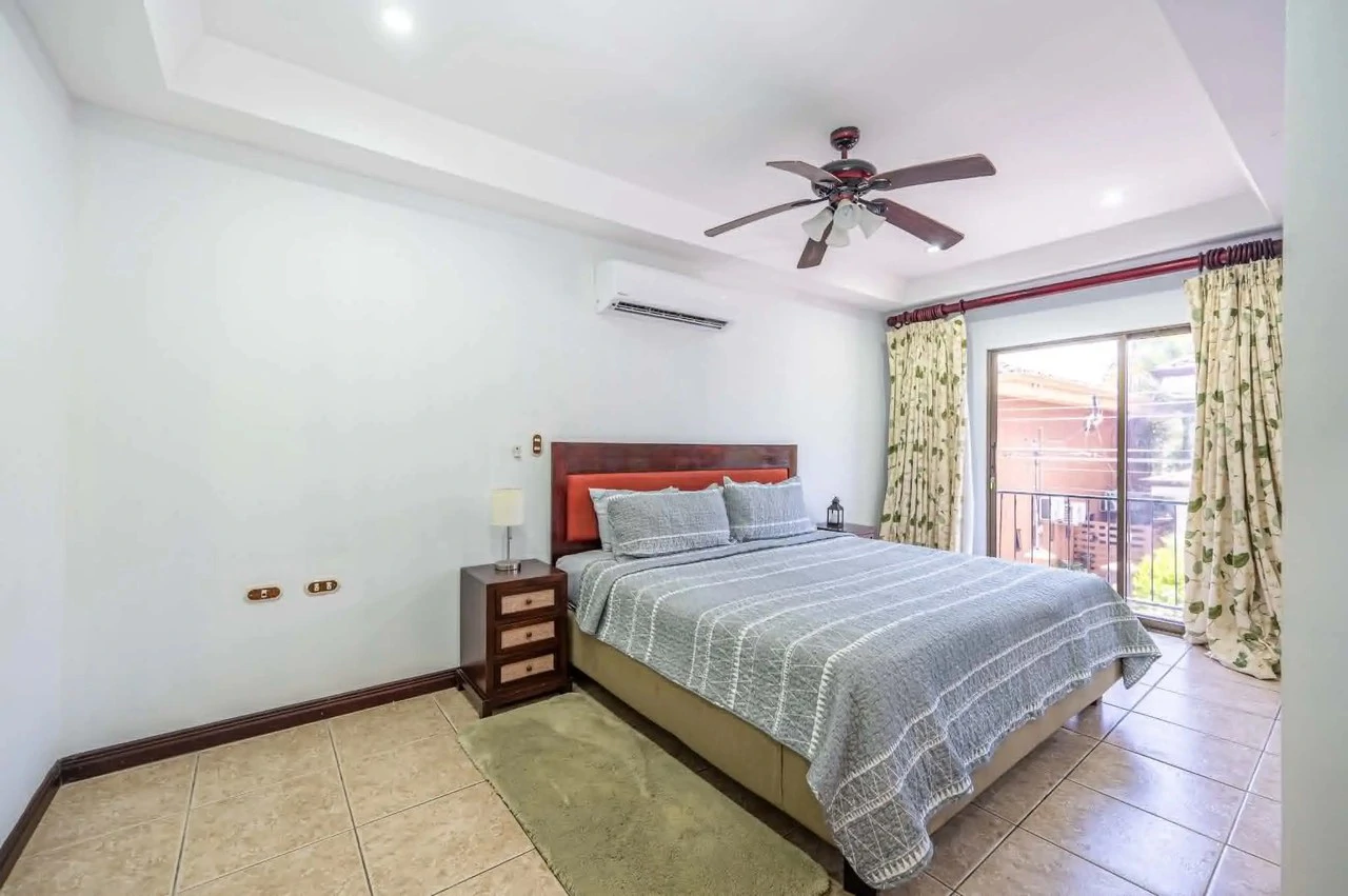 Rare Opportunity in Jacó’s Only Oceanfront Gated Home Community - Gallery image 31