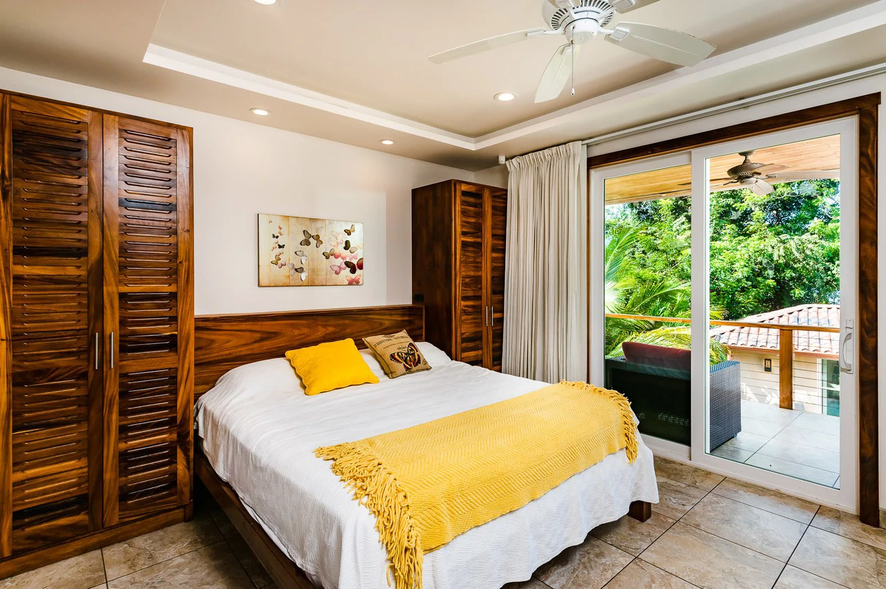 Casa Oltmann: Beach Front Mansion - Gallery image 8