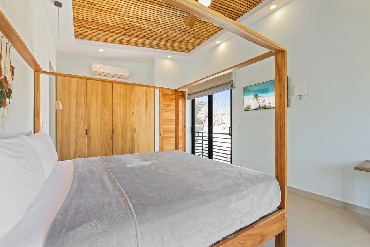 Casa Guacamaya Roja: Luxury Home in Playa Grande - Gallery image 21