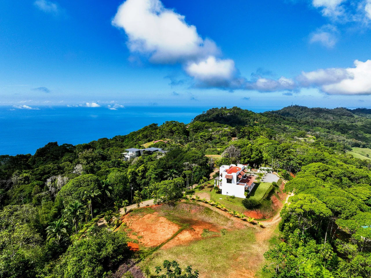 Custom Built Home in Dominical with 2 Building Sites in Costa Verde Estates - Gallery image 72