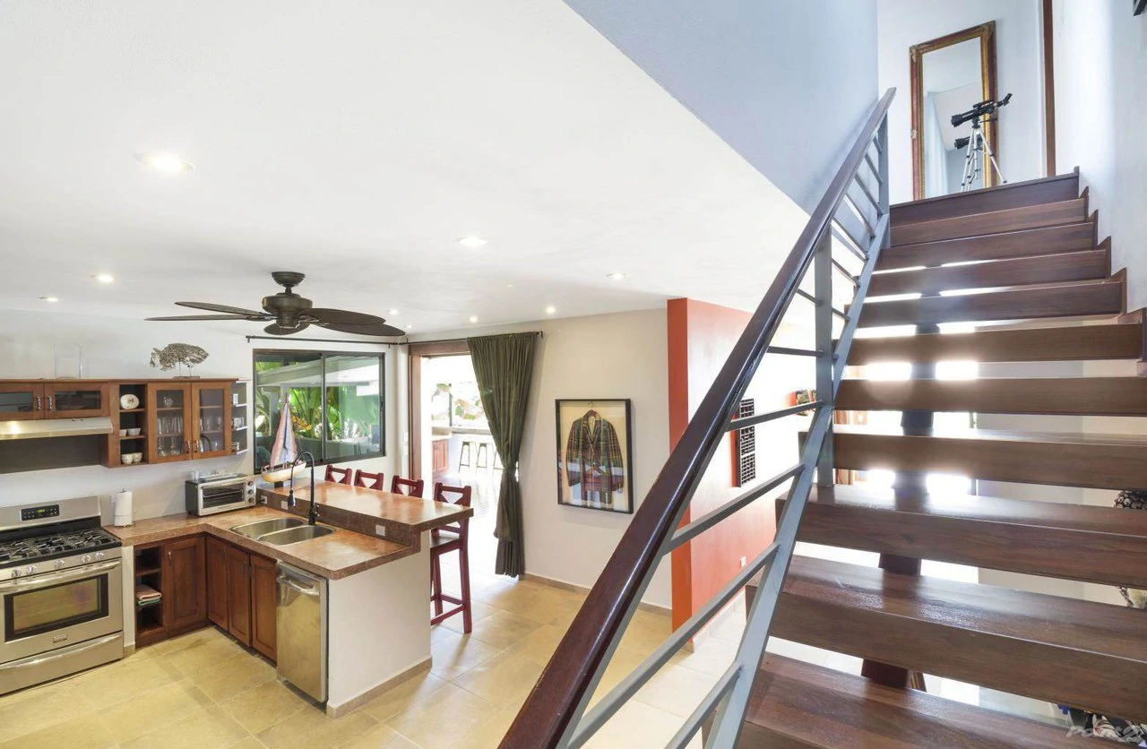 Casa Thai: Ocean View Villa in Uvita with Proven Airbnb Income and Luxury Tropical Living - Gallery image 25