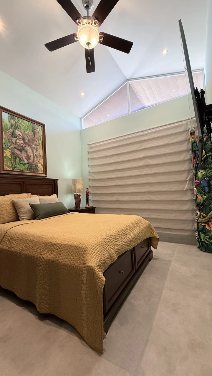 Unique Oversized Lot Home in Ciudad del Mar with 4 Covered Parking - Gallery image 20
