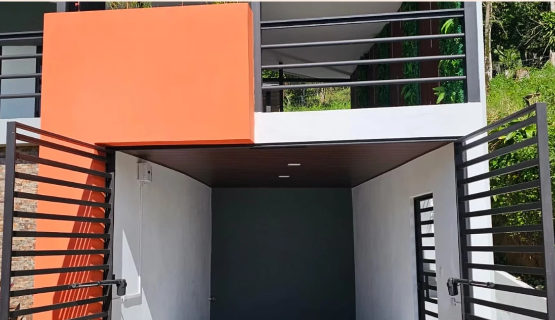 VILLA  AMANDA: Urban Style Home in Rural Setting - Gallery image 38