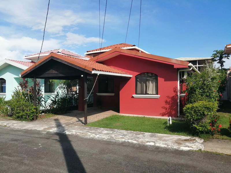 Beautiful Casa Roja in Esterillos, less than 300m to the beach! - Gallery image 3