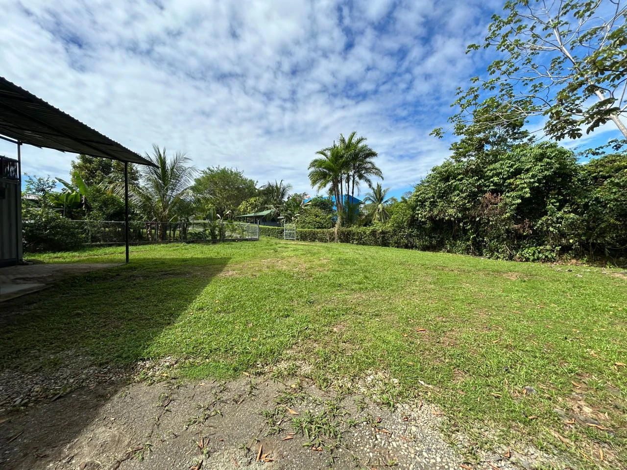 Hatillo Breeze, 2 Bedroom Home on 1,311m2 of usable land and year round creek!: House For Sale in Hatillo - Gallery image 32