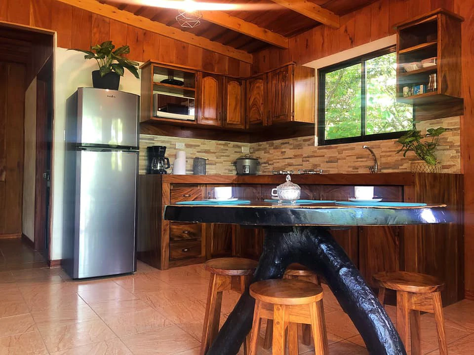 2 Acres with 4 houses Centrally located in Monteverde BV0224: Turn-Key Accommodations Business on 2 Acres Just 5 Minutes from Santa Elena – Surrounded by Nature, Ready to Grow - Gallery image 7
