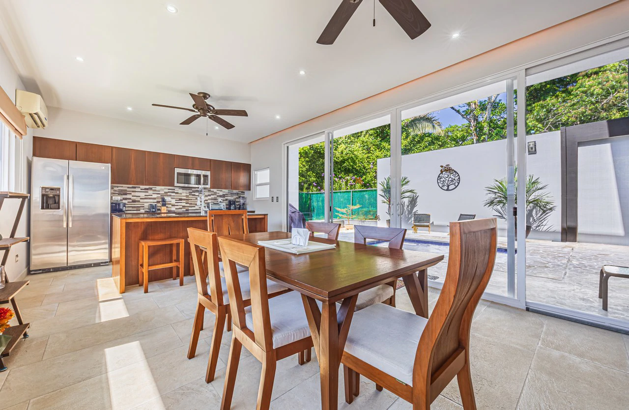 Elegant Tropical Villa Steps from Playa Hermosa – Gated Community - Gallery image 9
