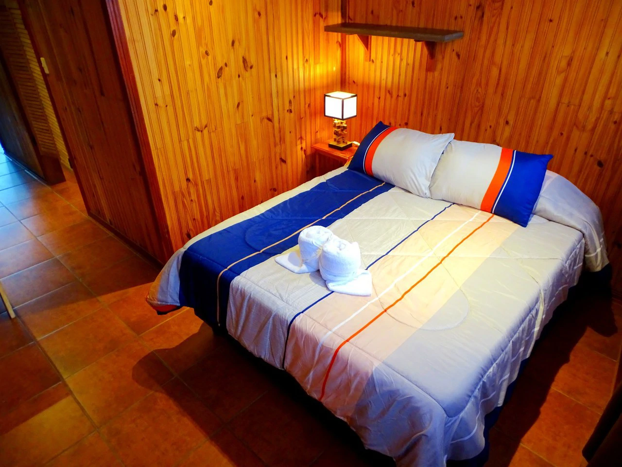 Unique Hotel in Monteverde. Cerro Plano.: Established 11-Room Hotel with Apartments in Monteverde – Prime Location & Proven Track Record - Gallery image 23