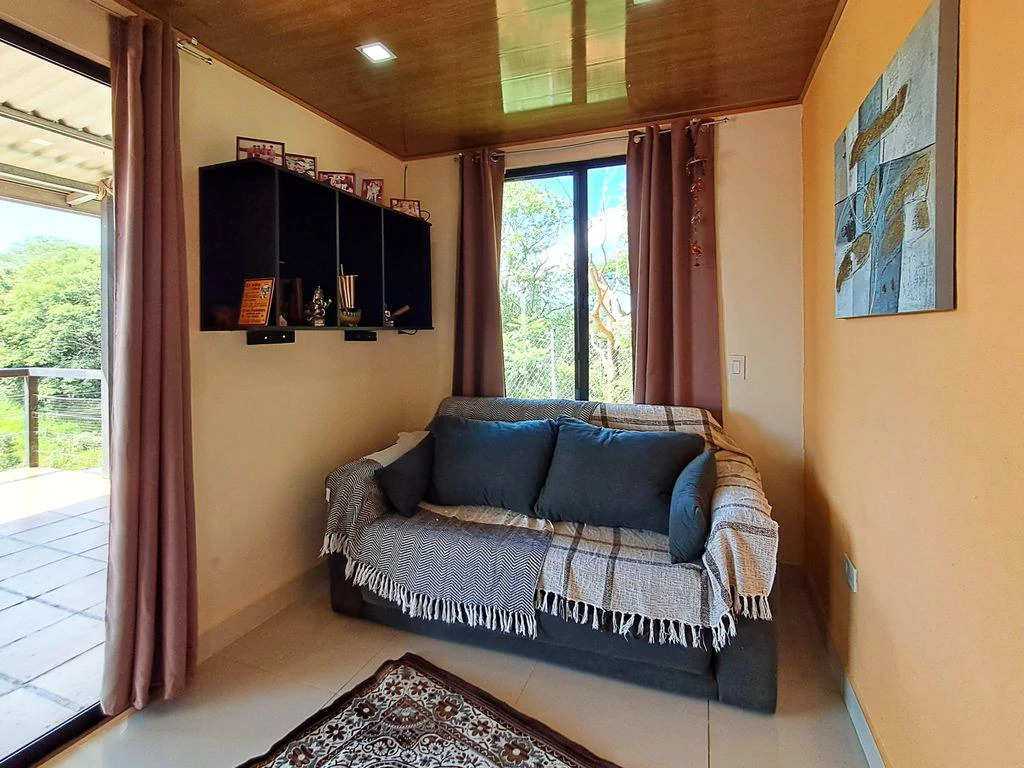 Casa Vista Verde: 1-Bedroom Home with Panoramic Mountain Views & Future Development Potential – Cuesta Grande - photo 9