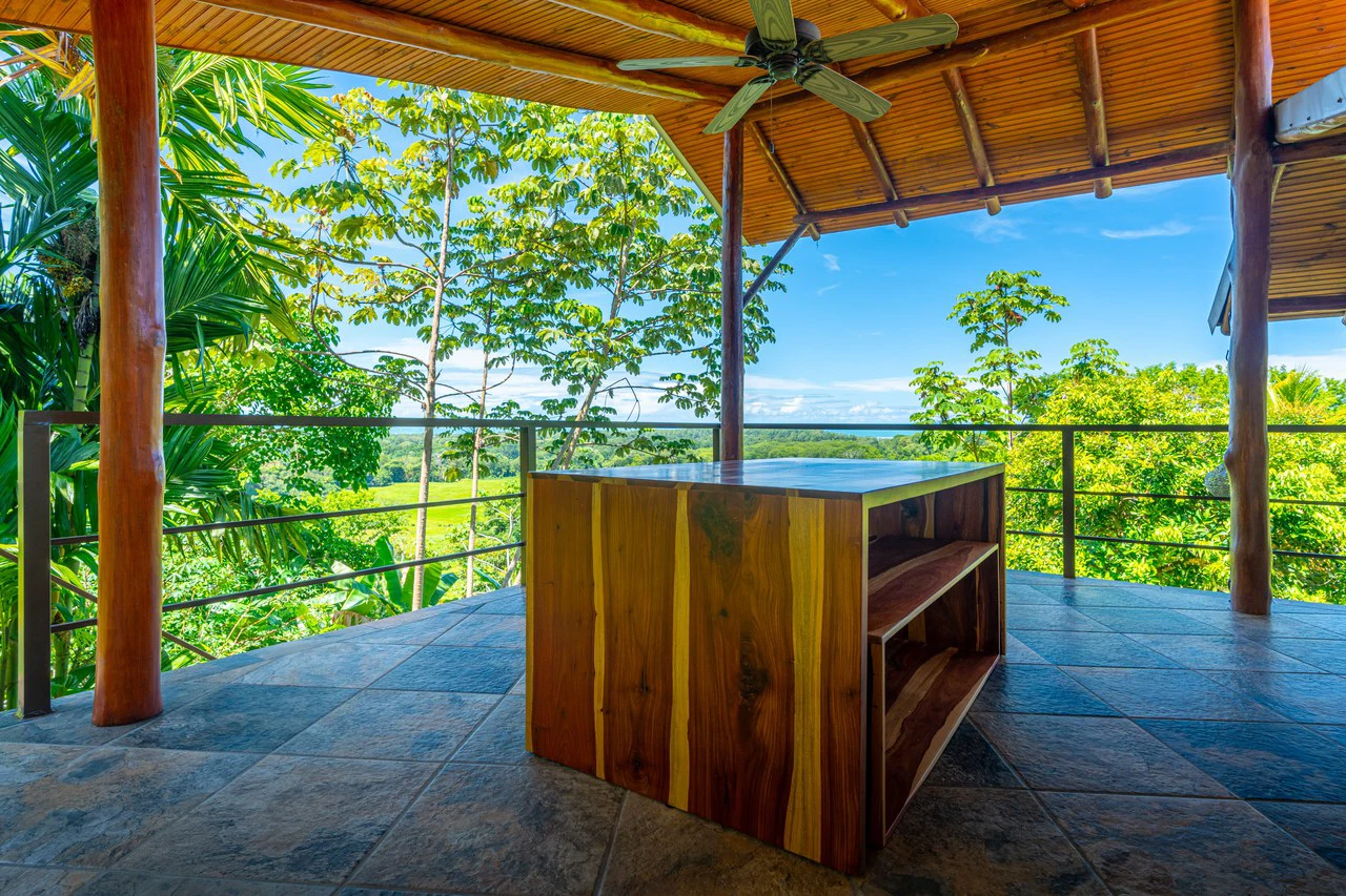 Casa Única -: Ocean View Oasis with Commercial Potential in the Heart of Uvita - Gallery image 20