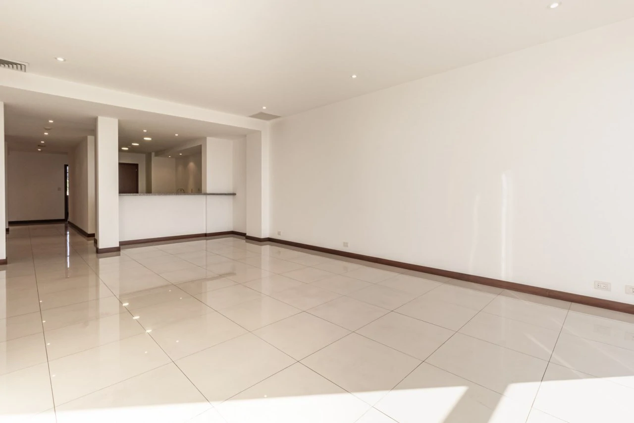Apartment For Sale in San Rafael - Gallery image 8