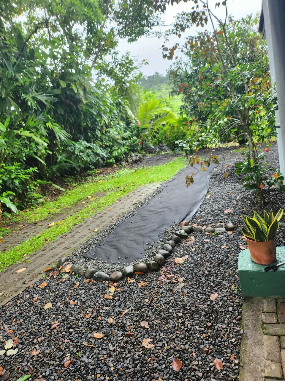 2 Bedroom home with lake and volcano view - photo 7