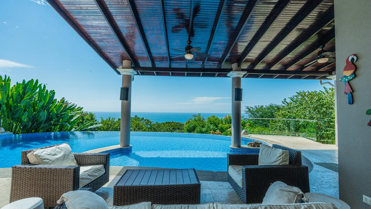 Ocean View Luxury Estate with An Incredible Location in Dominical - Gallery image 15