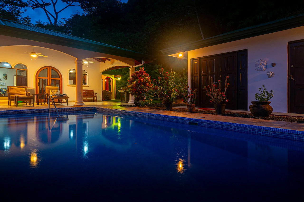 Casa Mono Titi: Front Ridge Ocean View  – Tres Rios, Costa Rica