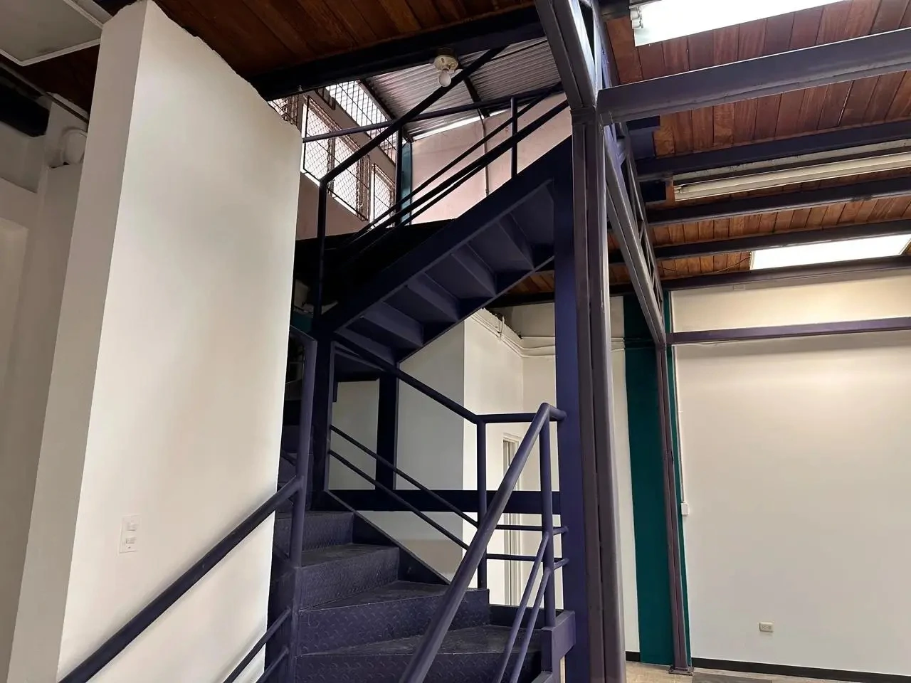 High-Impact Commercial Building in Downtown San José 698 m² of Construction | Catedral District | ZC-2 Zone - Gallery image 7
