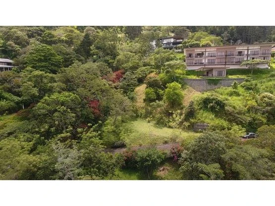Lot in Exclusive Condominium in Santa Ana - Gallery image 3
