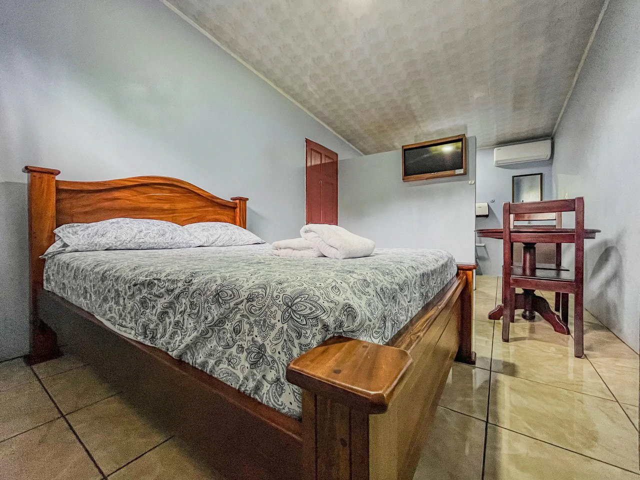 Cabin Complex for Sale in Sarchí Norte, Alajuela - Gallery image 2