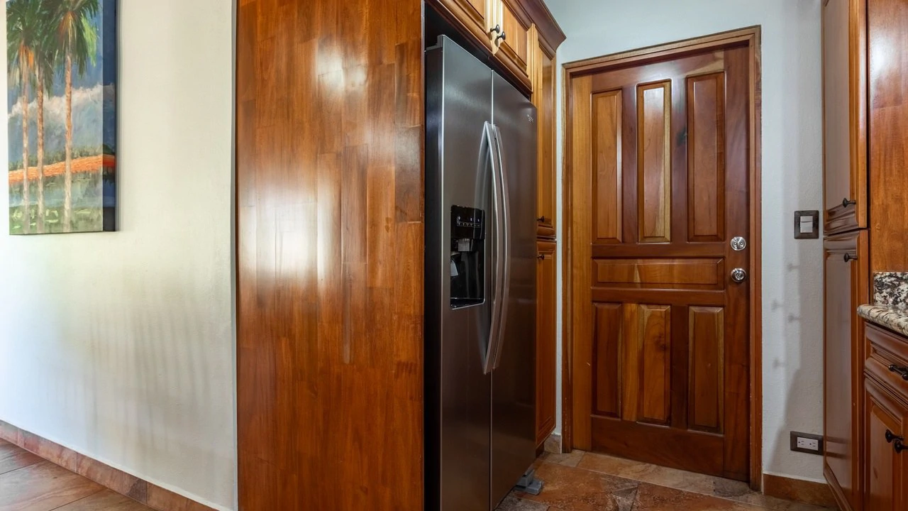 Whale's Tail Ocean View Estate with Extra Lot in Between Uvita and Dominical - Gallery image 15