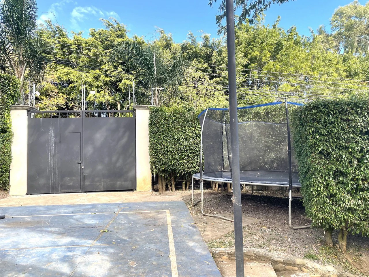 House For Sale in San Antonio - Gallery image 26