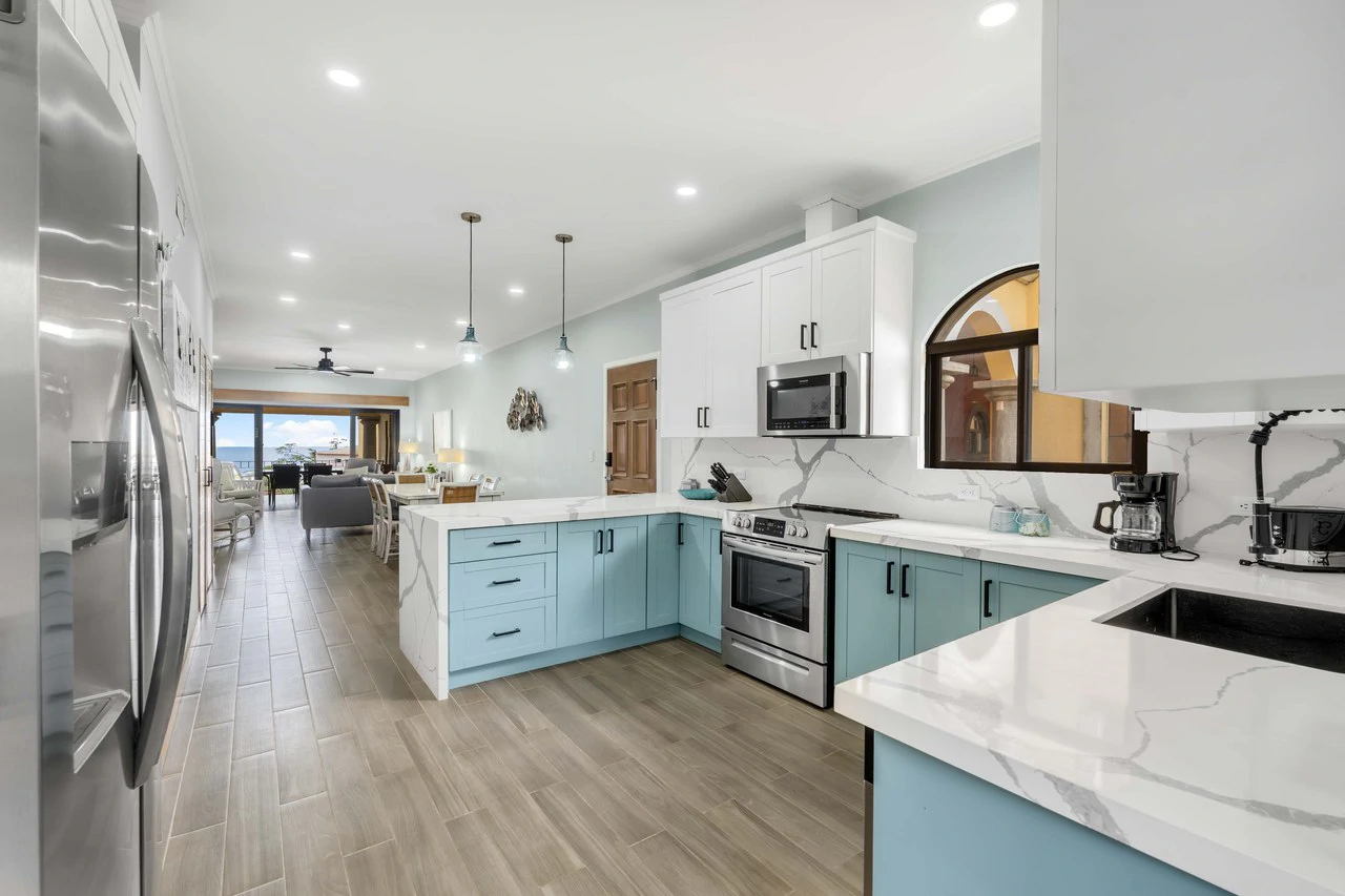 Sunrise 19: Oceanview Luxury in the Heart of Tamarindo - Gallery image 8