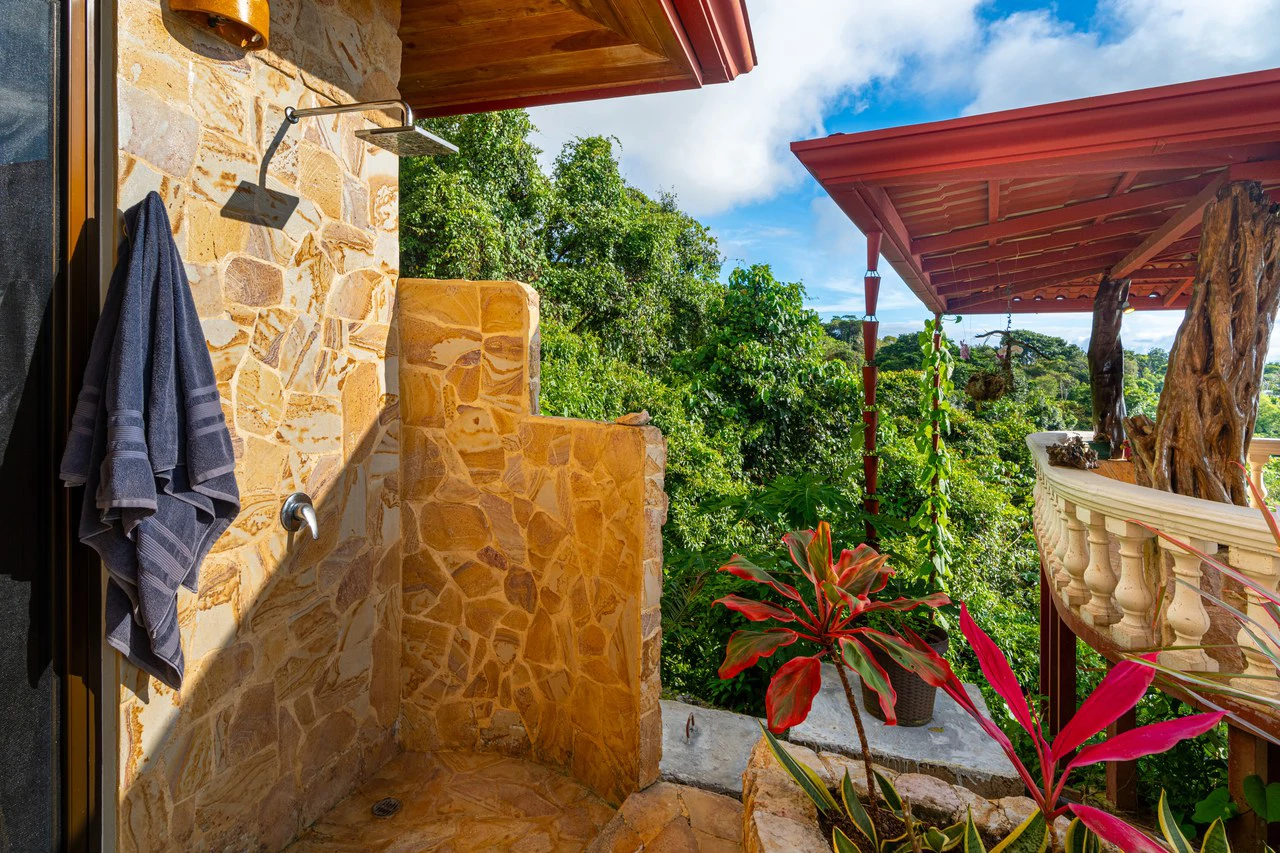 Mountain House For Sale in Escaleras - Gallery image 67