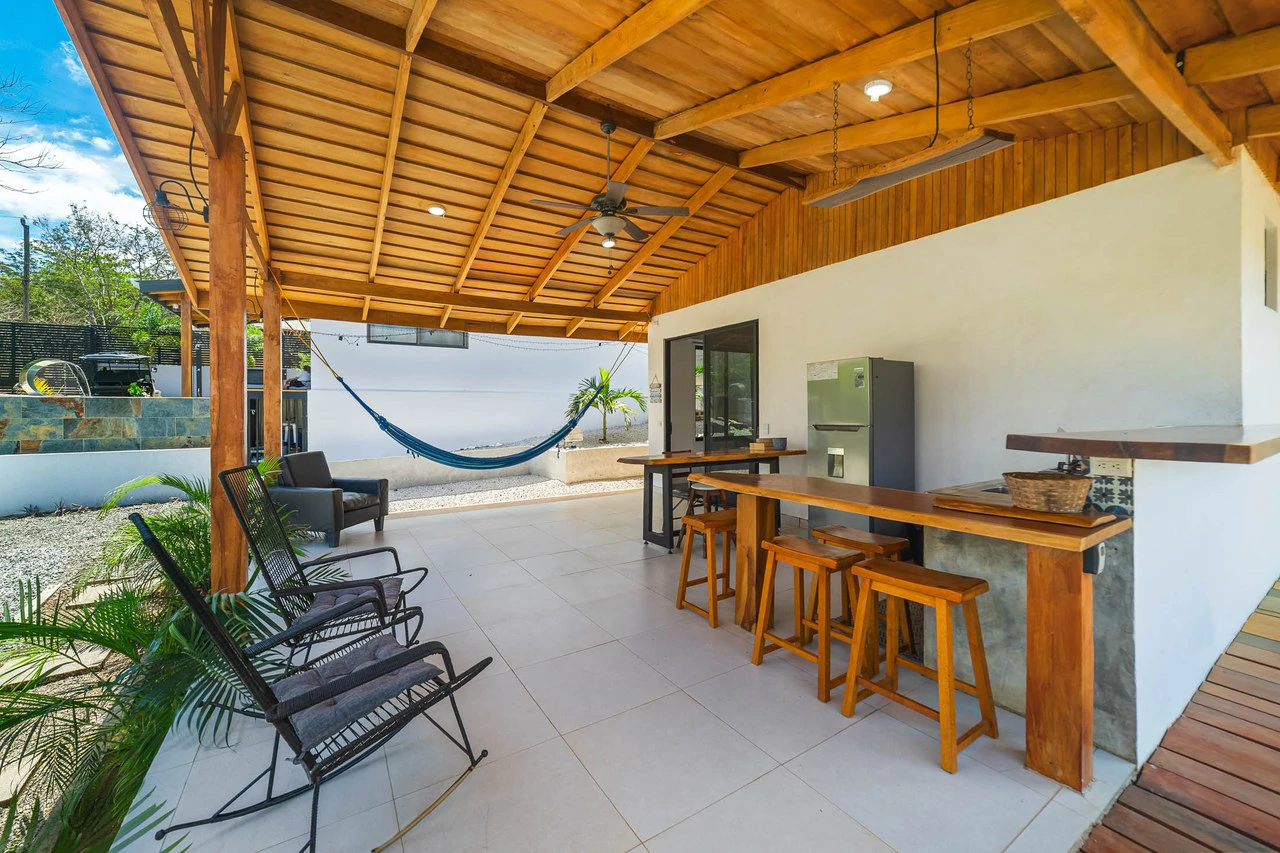 Villa Nanku: Tropical Playa Negra Home with Guest House & Pool - Gallery image 12