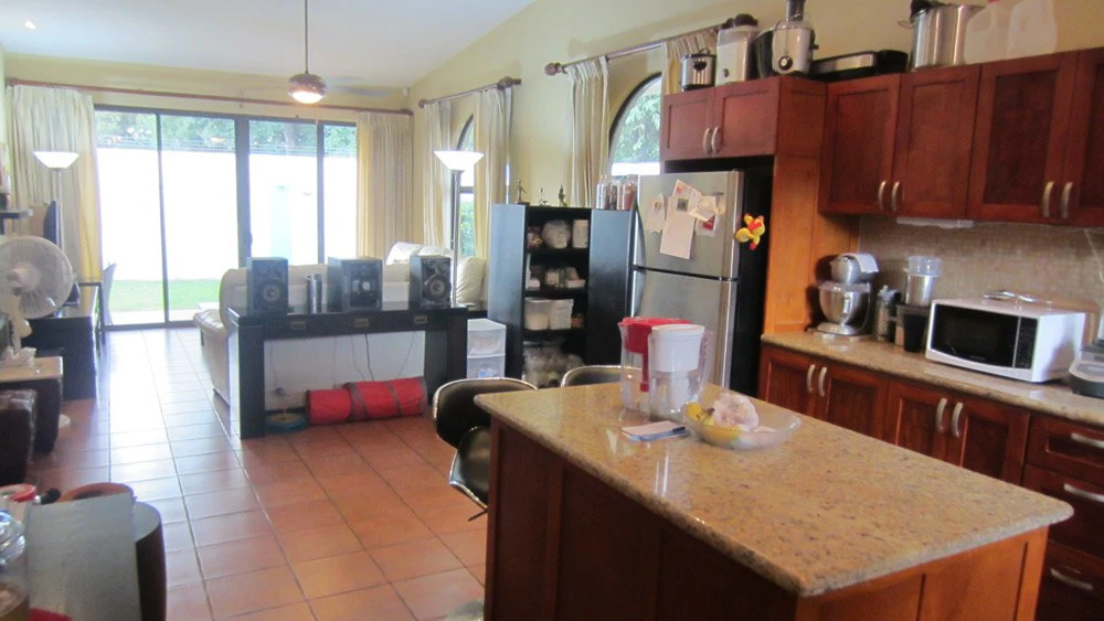 C144: Fully Equipped 3 Bedroom House With Charming Mediterranean Style Located In Gated Residential - Gallery image 14