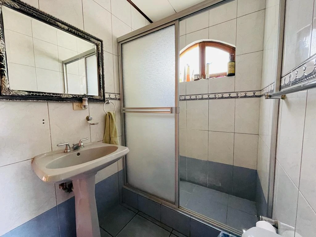 Independent House for Sale with Beautiful View Santa Ana Costa Rica - Gallery image 16
