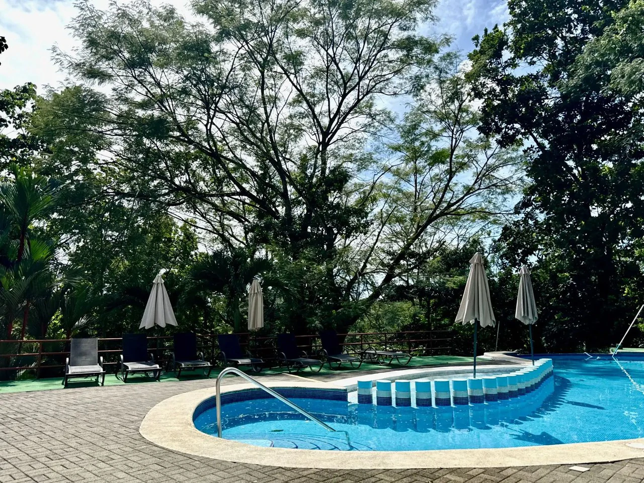 Inviting 3-Bedroom Home in Gated Herradura Community with Resort-Style Amenities: Near the Coast House For Sale in Herradura - Gallery image 29
