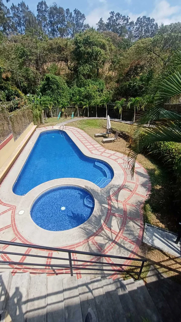 ID 4168: Prime Investment in Escazú. Fully Furnished 3-Bedroom Executive Apartment - Gallery image 6