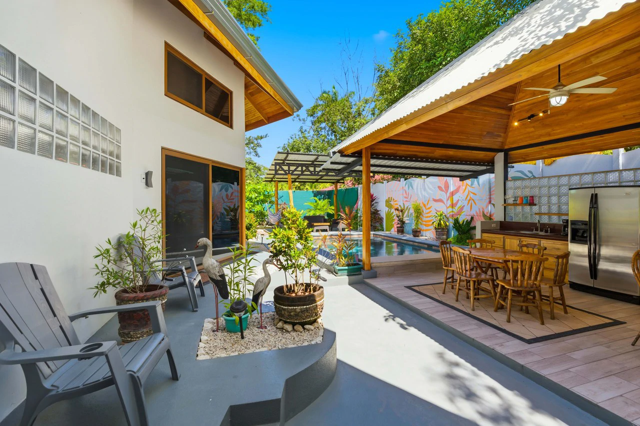 Bougainvillea Tropical Bungalows: Income-Producing Coastal Property – 25% down Owner Financing - Gallery image 14
