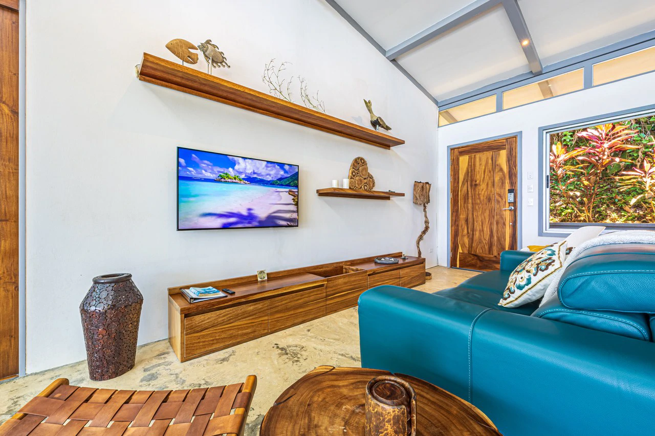 Uvita Ocean and Whale Tail View Modern Home on 3.64 Acres in Exclusive Enclave - Gallery image 52