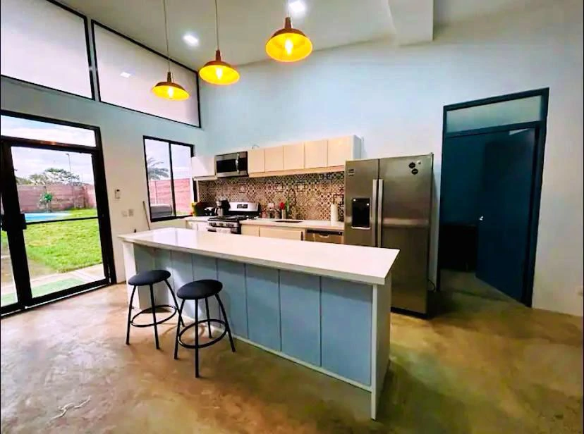 Turn Key 3 Bedroom Beachside Home in Playa Matapalo - Gallery image 12