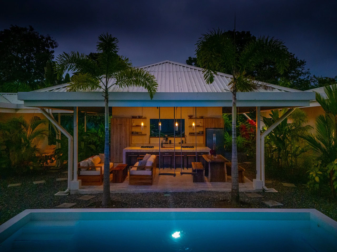 Income Ready Boutique Investment near Whale's Tail Beach - Gallery image 13
