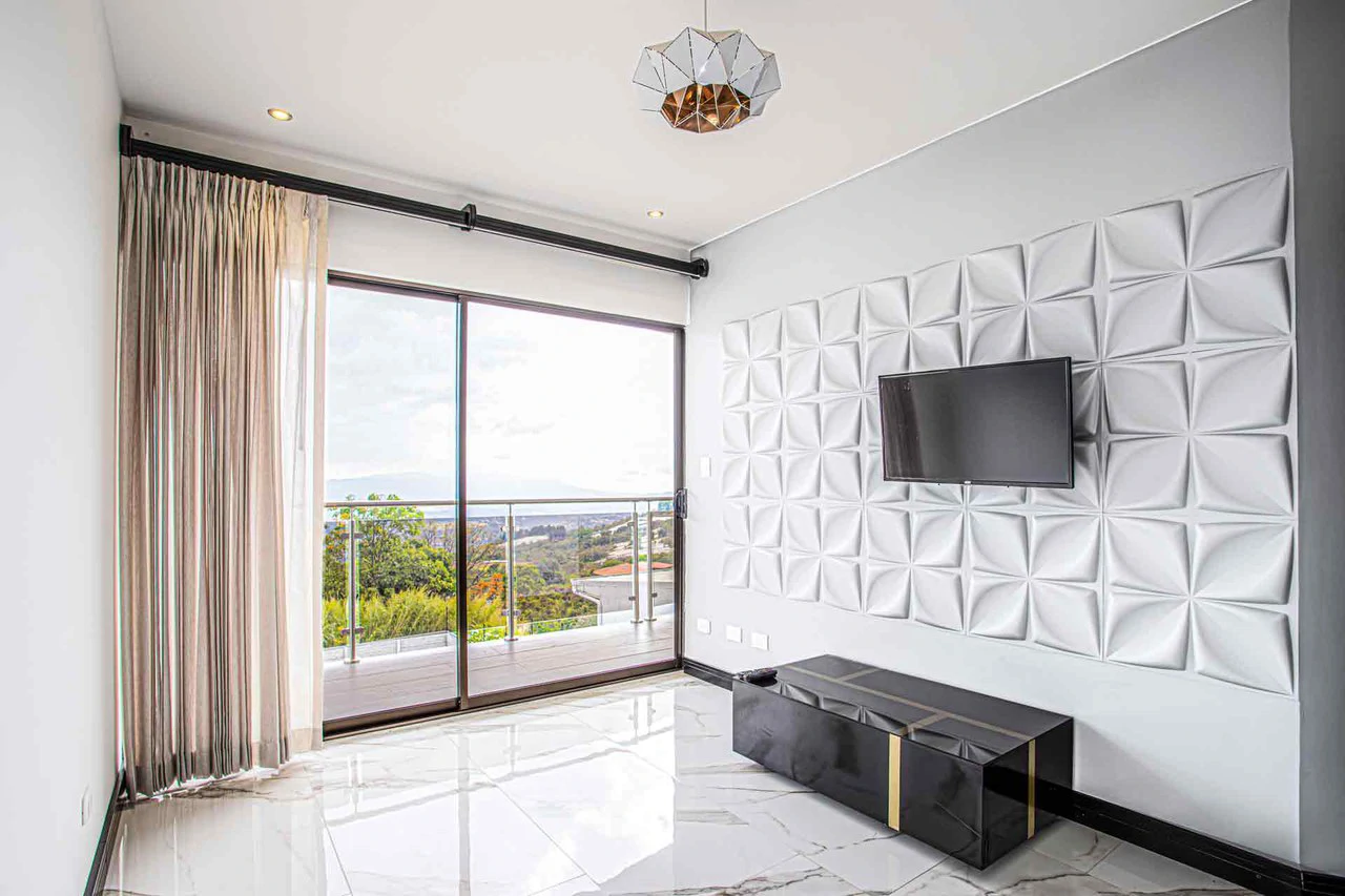 Modern Home with Exclusive Design, Panoramic Central Valley Views and Fresh Climate – Alajuela, Costa Rica - Gallery image 15