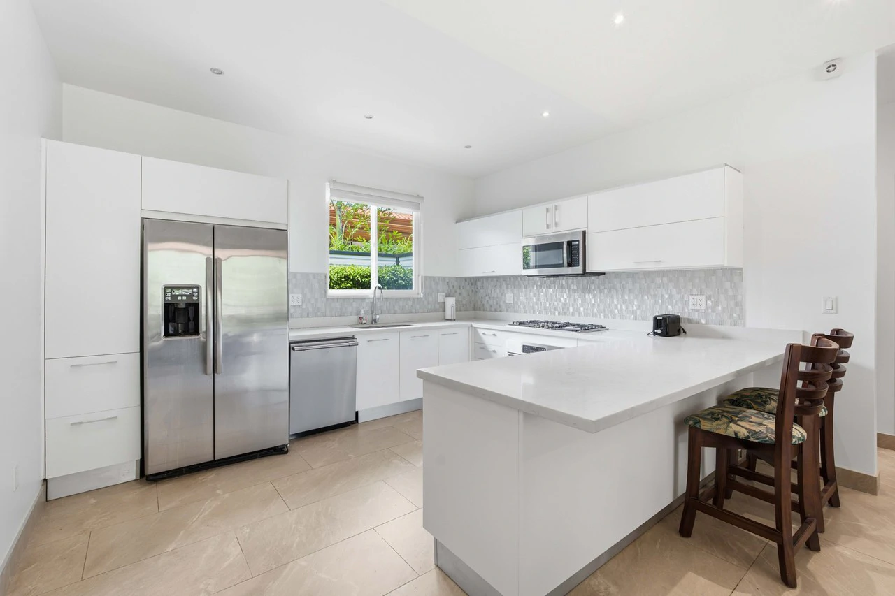 Casa Oasis: 3BR Main Residence + 2BR Guest House with Pool in Mar Vista, Playa Flamingo - Gallery image 21