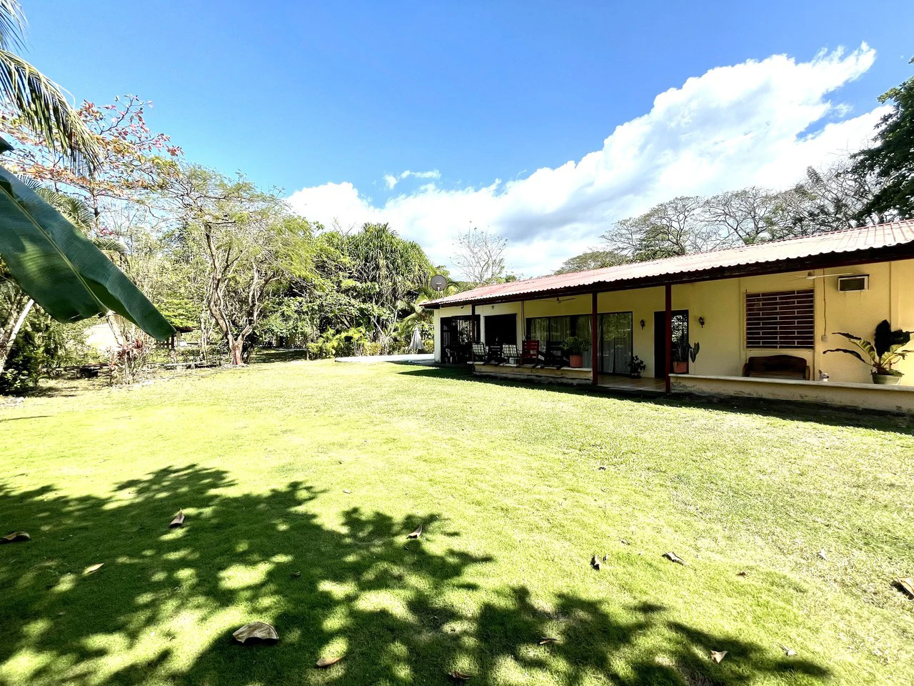 5 cabins and 2 bedrooms house with 2 pools - Multiplex for Sale in Tarcoles, Puntarenas Costa Rica - Gallery image 13
