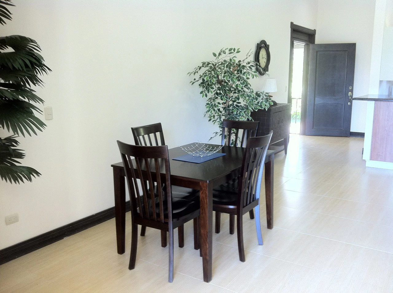 Ocean Dreams 7 $280,000 USD: Gated Los Delfines Golf & Country Club Beachfront Village - Gallery image 3