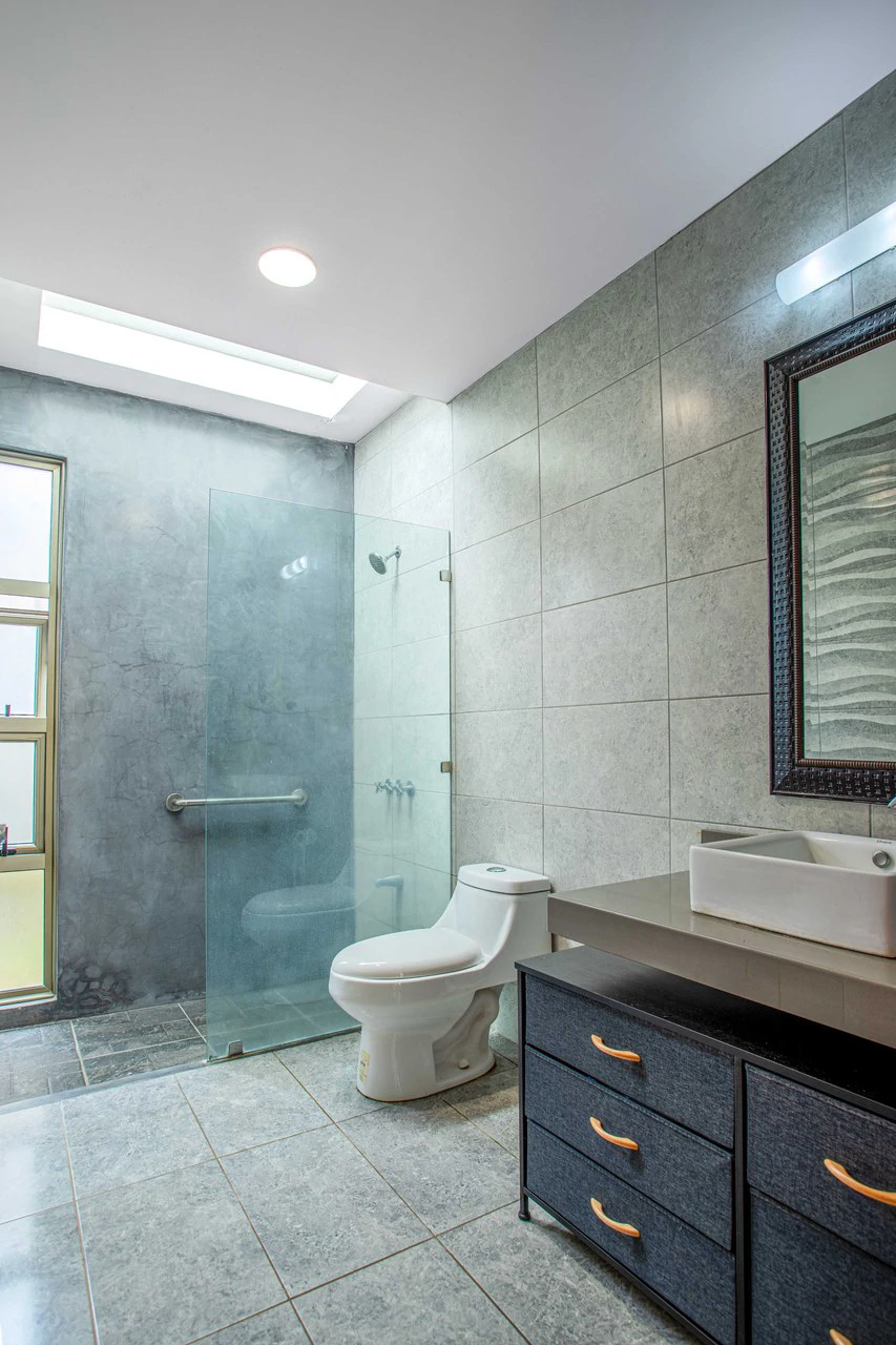 Exclusive 3-Level House in Los Tucanes, San Ramón, Costa Rica - Gallery image 18
