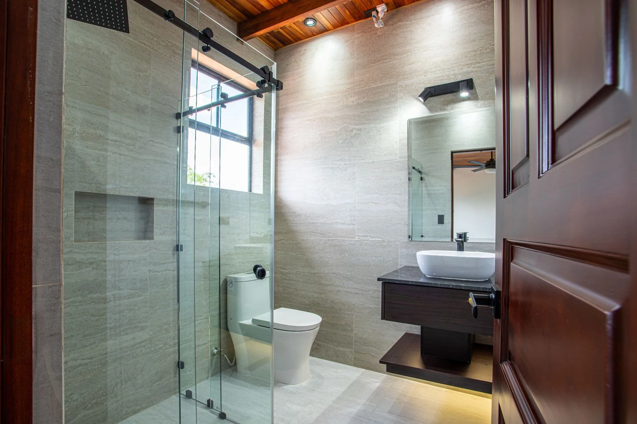 Modern Home for Sale in Atenas, Costa Rica - Gallery image 14