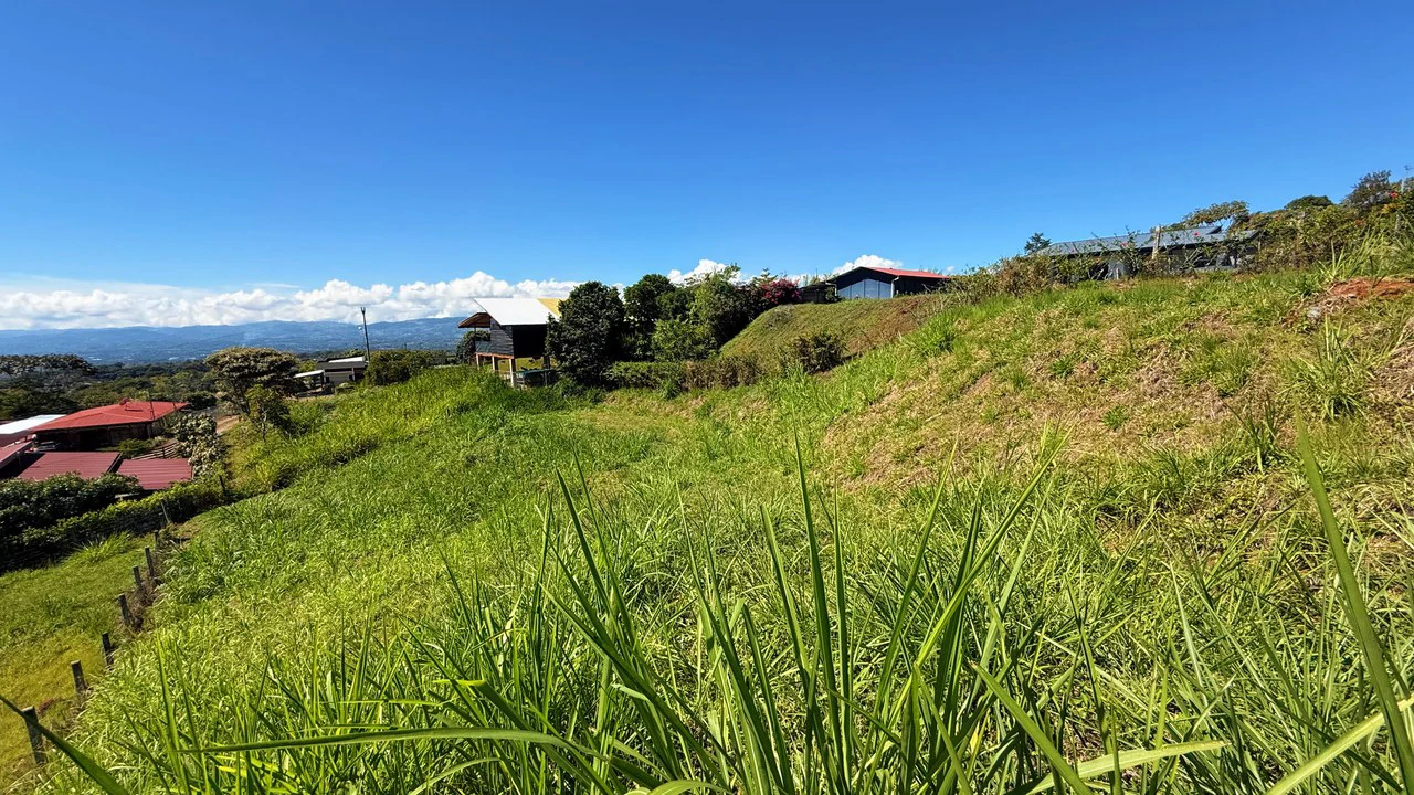 Home Construction Site For Sale in Miravalles - Gallery image 5