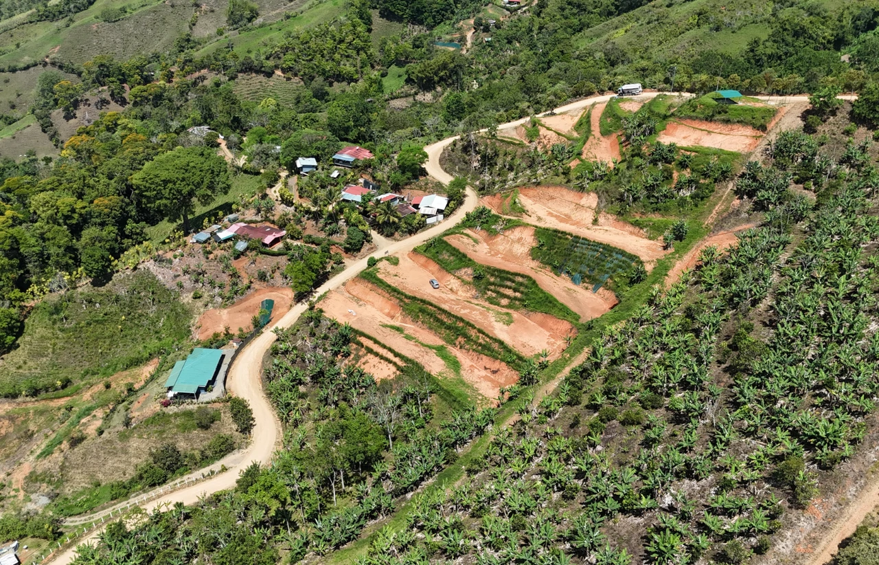 Home Construction Site For Sale in San Miguel - Gallery image 4