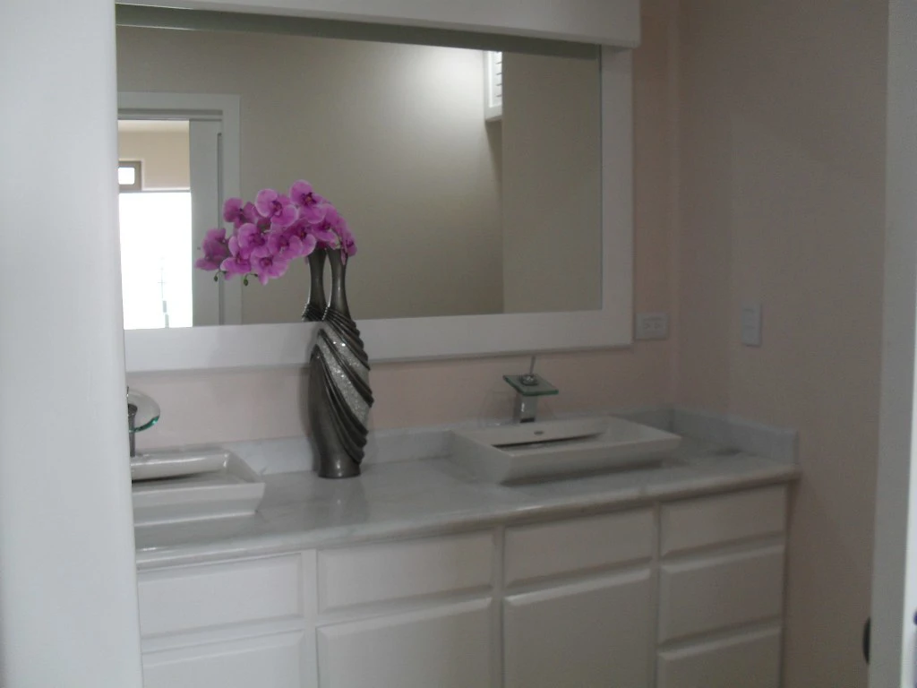 SELLER FINANCING AVAILABLE ! Luxurious Gated Condominium Community - Gallery image 12