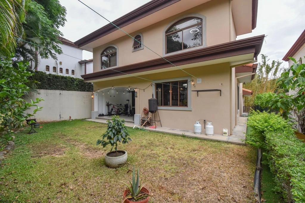House For Sale in Ciudad Colón - Gallery image 20
