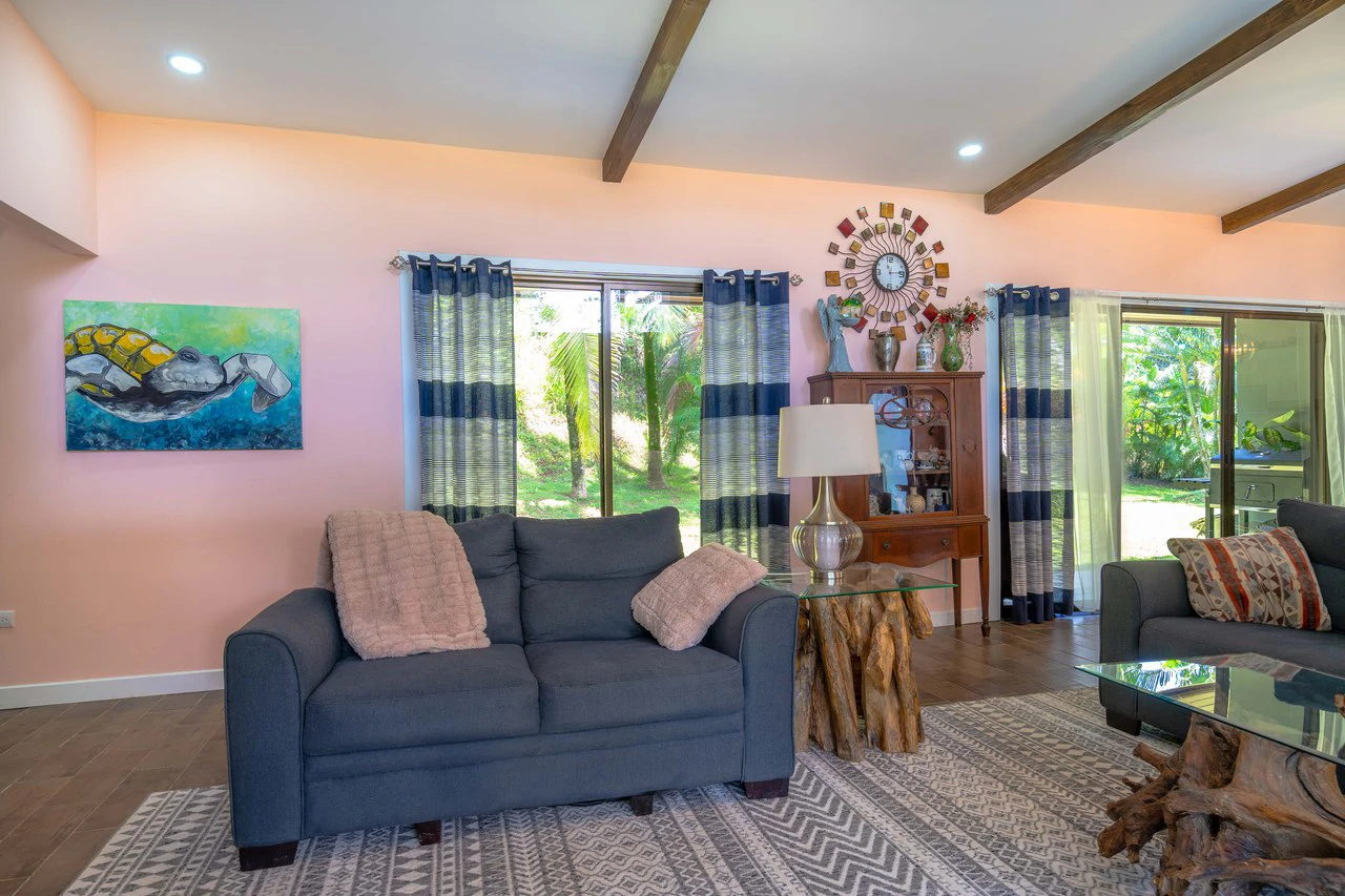 Three home stunning estate close to Quepos: Mountain Property For Sale in Parrita - Gallery image 9