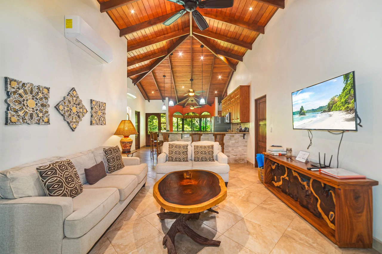Casa de Paz: Turnkey 2BR Home in Ecological Gated Community