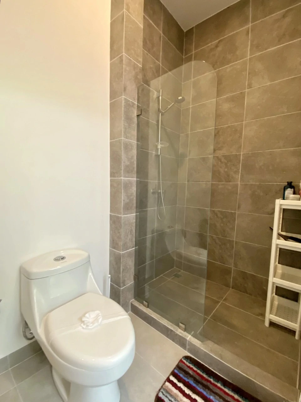 AZUL DEL MAR 54:   USD $189,000: with one-of-a-kind location with private beach, security, and amazing amenities!: Luxury resort-style living. Furnished and decorated home with many upgrades Financing - Gallery image 13